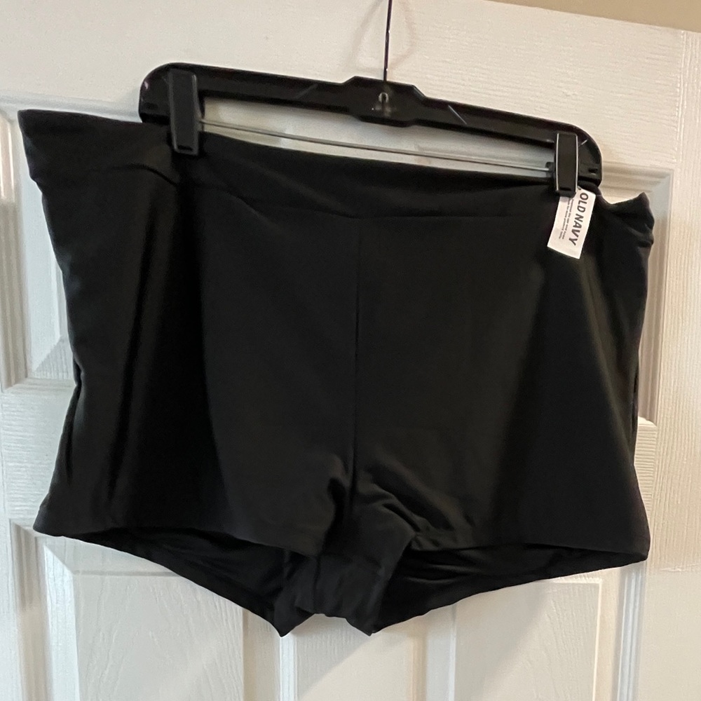 Old Navy swim “boy shorts”. 2X. Black. NWT. 🖤You’ll love it!🖤